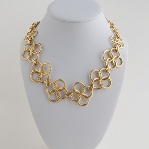 Stella & Dot Crosby Links Necklace Brushed Matte Gold Tone Floral Shape Pendant